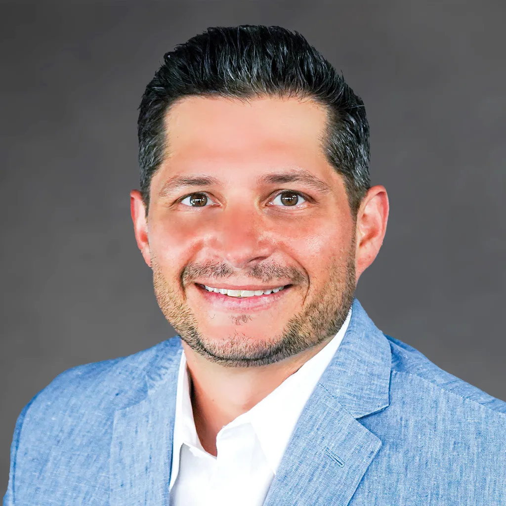 Craig Ungaro's Headshot