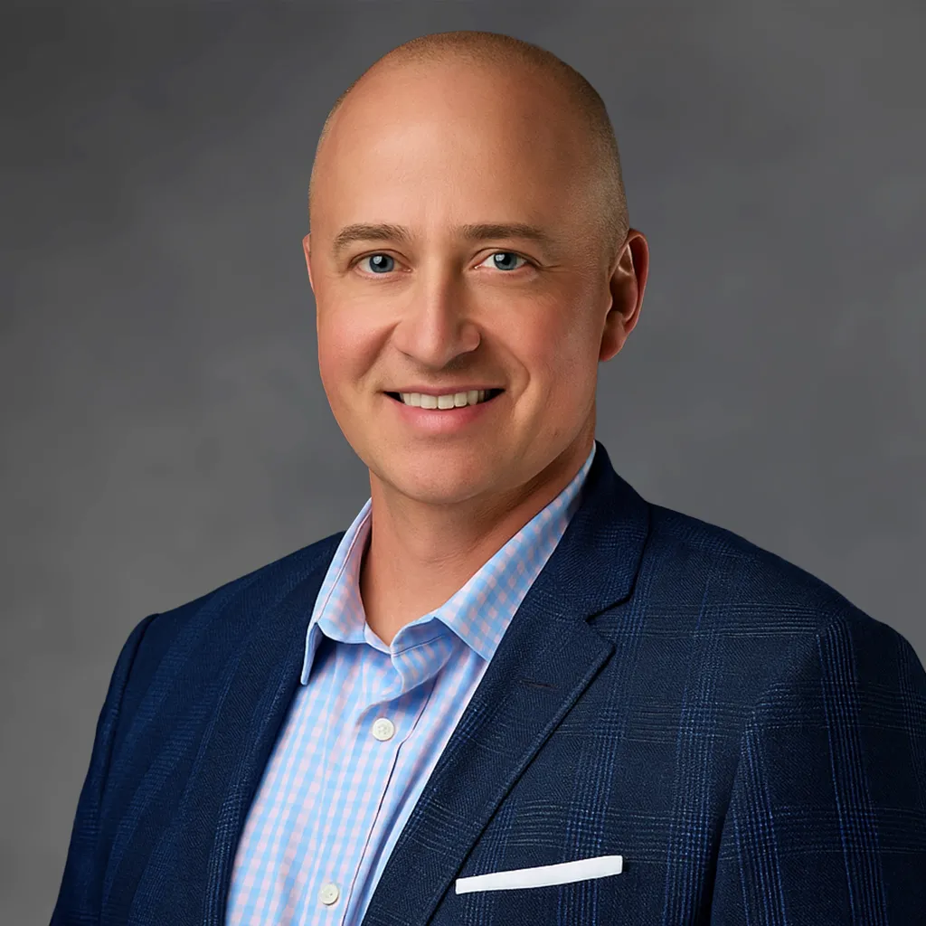 Gabe Gillen's Headshot