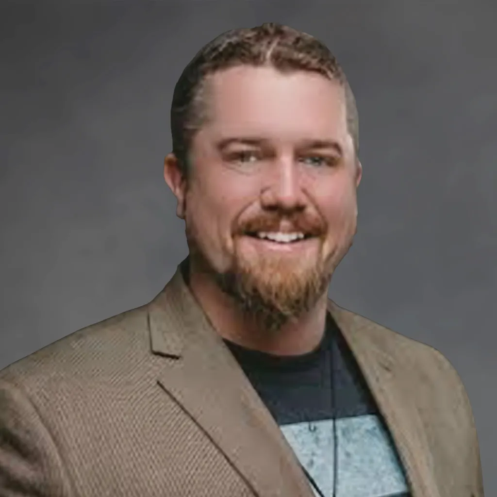 Ian Aubourg's Headshot