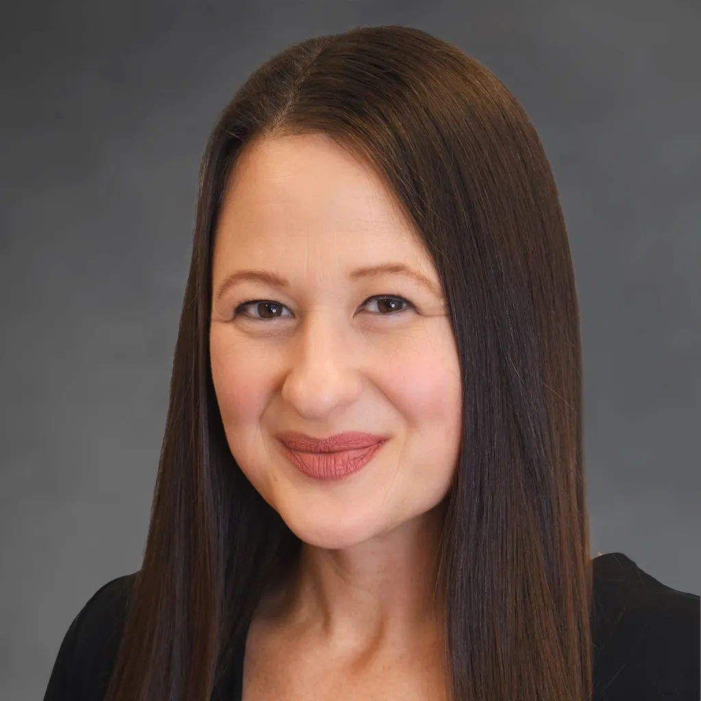 Michele Mount's Headshot