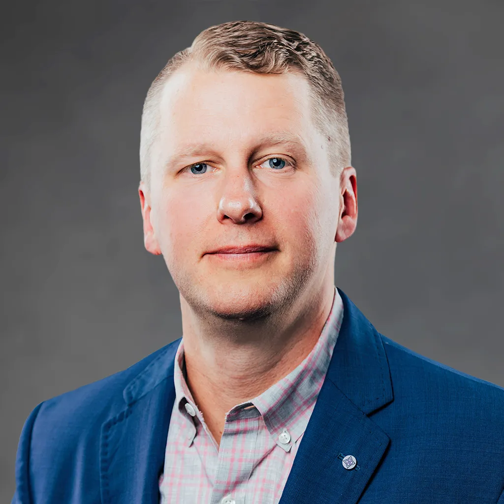 Wes Costello's Headshot