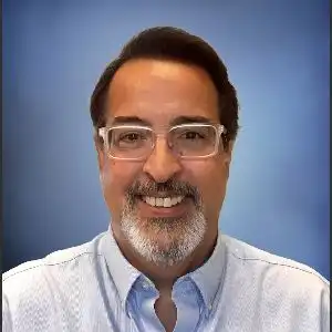 Carlos Gomez Headshot