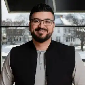 Anthony Bueti Headshot