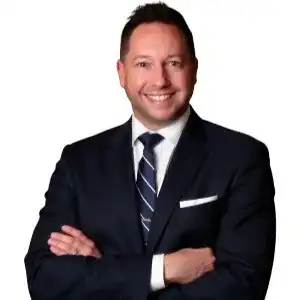 Brett Turner Headshot