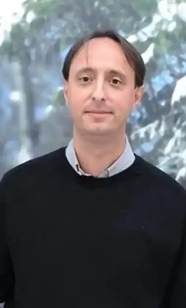 Hasan Gunduz Headshot