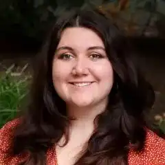 Hailey Plante Headshot