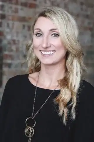 Olivia Bailey Headshot