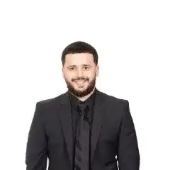 Leniel Sierra Headshot