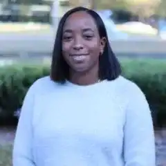 Rachel Manley Headshot