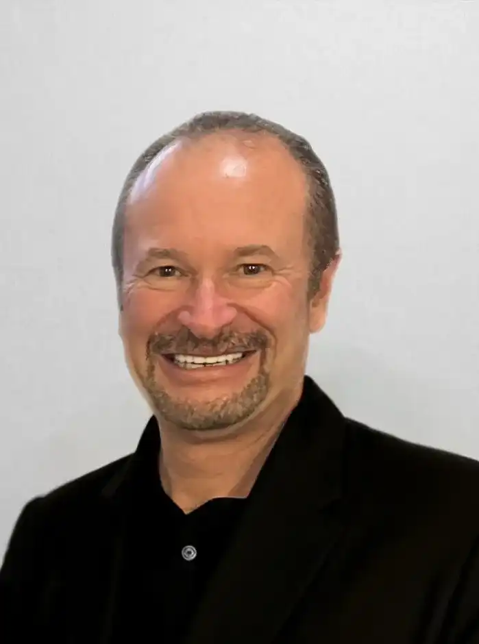 Tommy Gainer Headshot