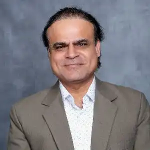 Safdar Hussain Headshot