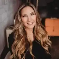 Stephanie Privette Headshot