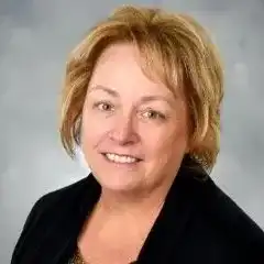 Marie Field Headshot