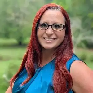 Loretta DeSantis Headshot