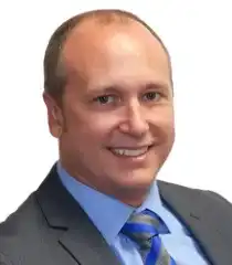 Edward Deanes Headshot