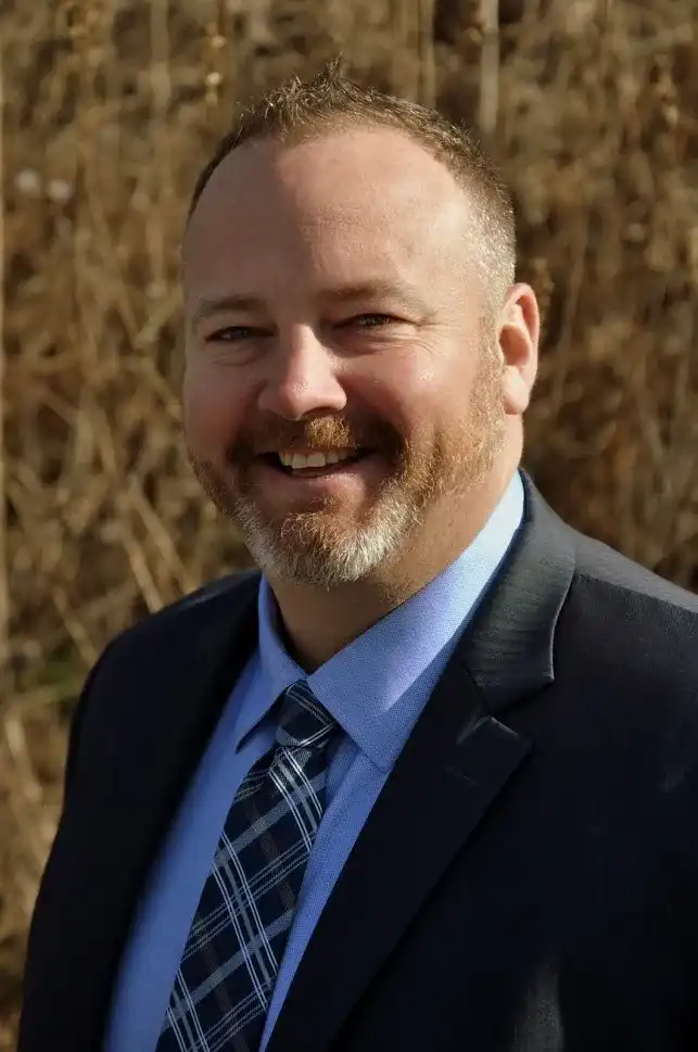 Willis Haring Headshot