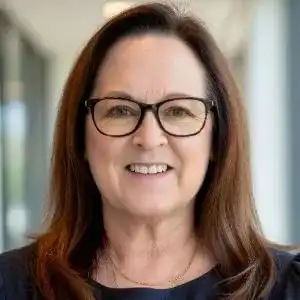 Linda Thomas Headshot